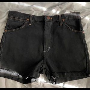 Urban Outfitters “Urban Renewal” Vintage Wrangler shorts